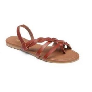 NWOT Sonoma Flat Sandals w/Braided Toe-Loop in Cognac Brown Vegan Faux Leather.